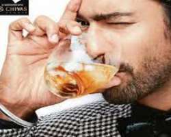 Vicky Kaushal consuming alcohol